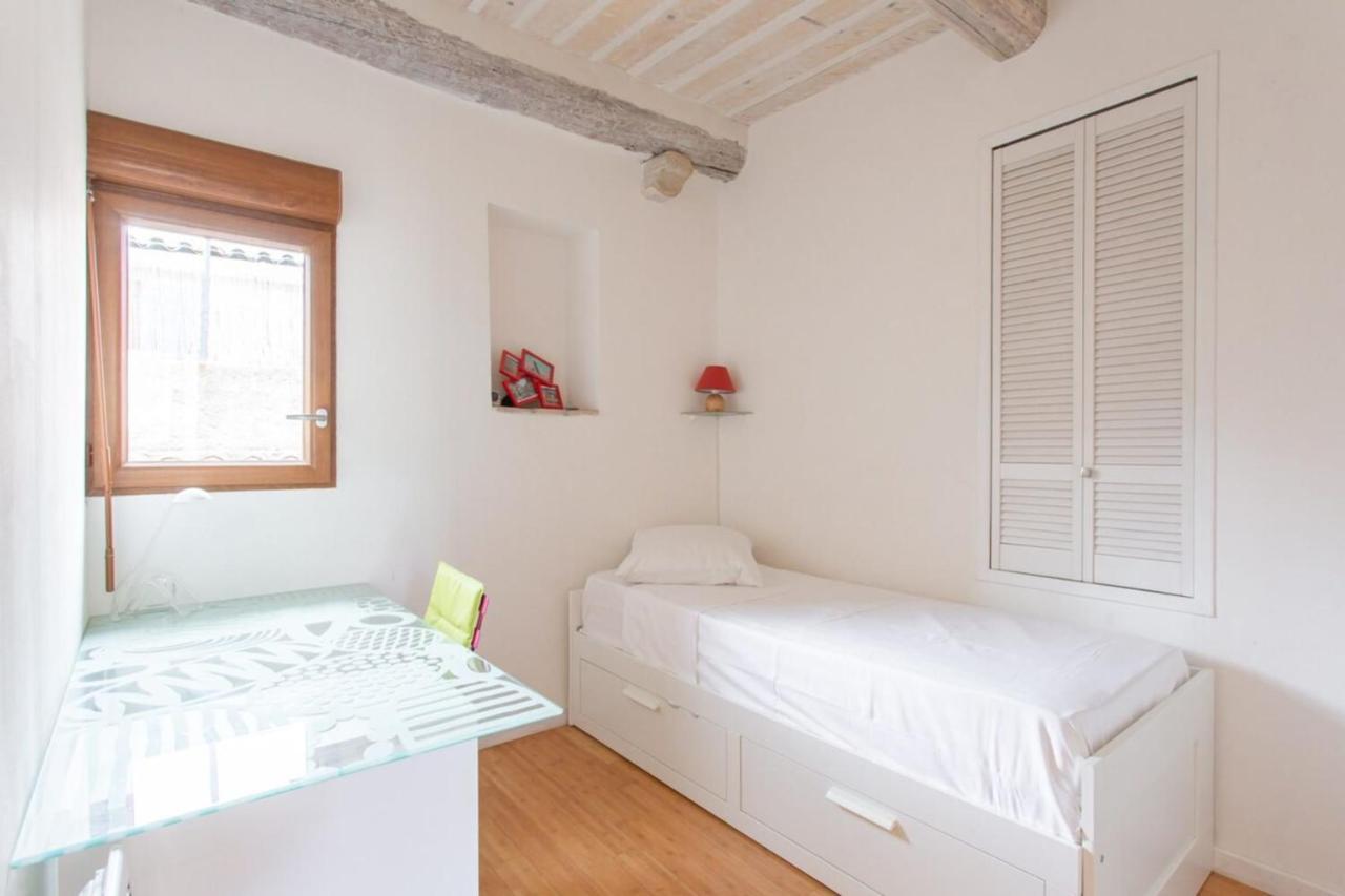 2-Star Apartment Close To Beaches And All Amenities Antibes Dış mekan fotoğraf
